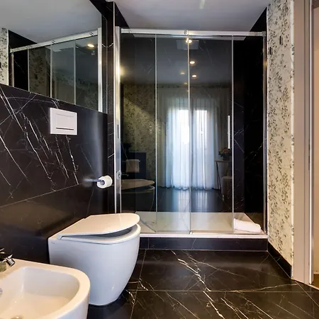 V Collection Piazza Farnese Luxury 4*