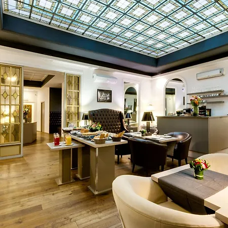 לינה וארוחת בוקר Piazza Farnese Luxury רומא