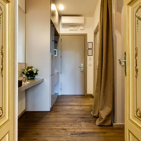 Piazza Farnese Luxury לינה וארוחת בוקר